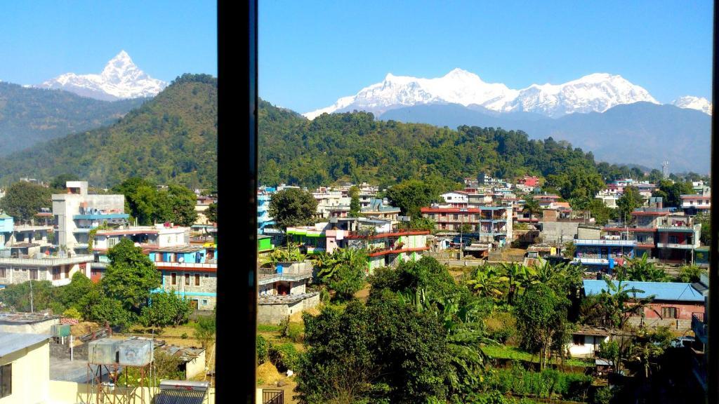 Hotel Orchid Pokhara Kültér fotó