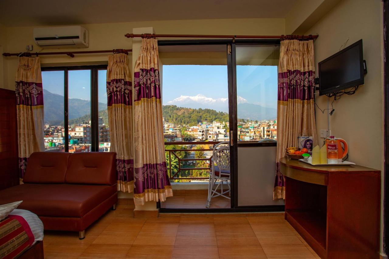 Hotel Orchid Pokhara Kültér fotó