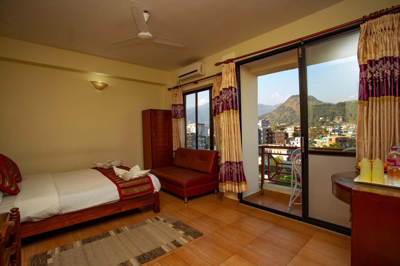 Hotel Orchid Pokhara Kültér fotó
