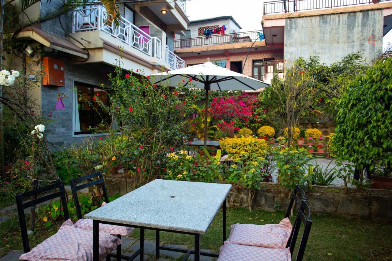 Hotel Orchid Pokhara Kültér fotó
